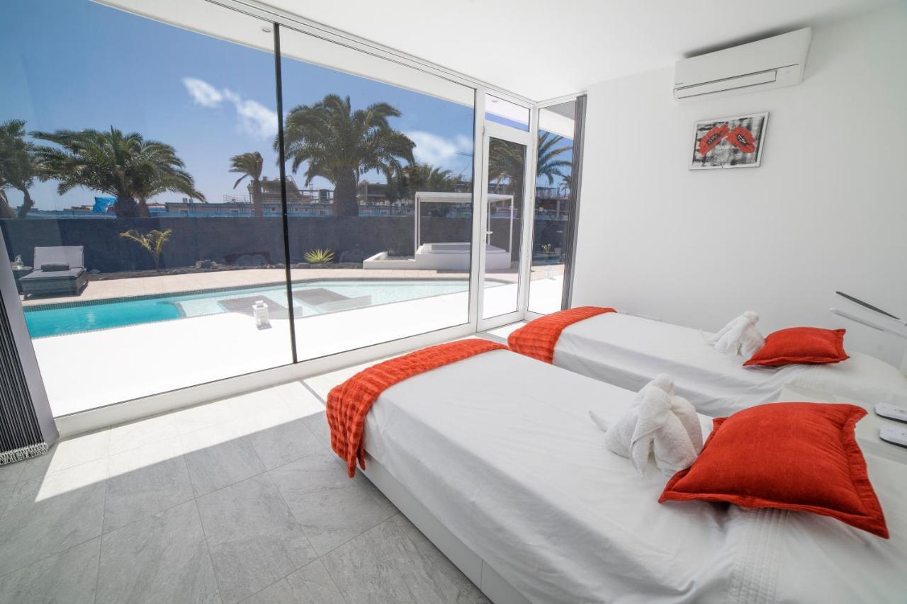 Valhalla Villa Playa Blanca  Exteriör bild