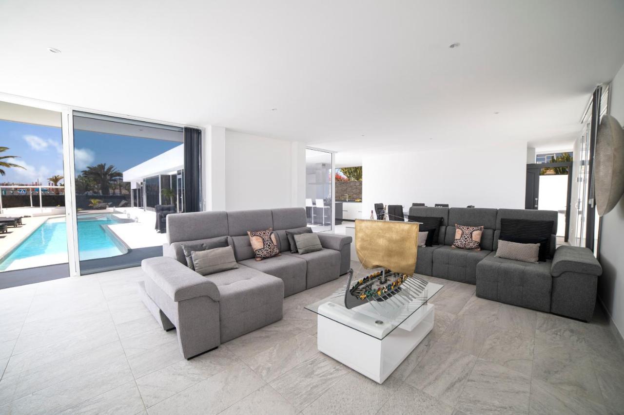 Valhalla Villa Playa Blanca  Exteriör bild